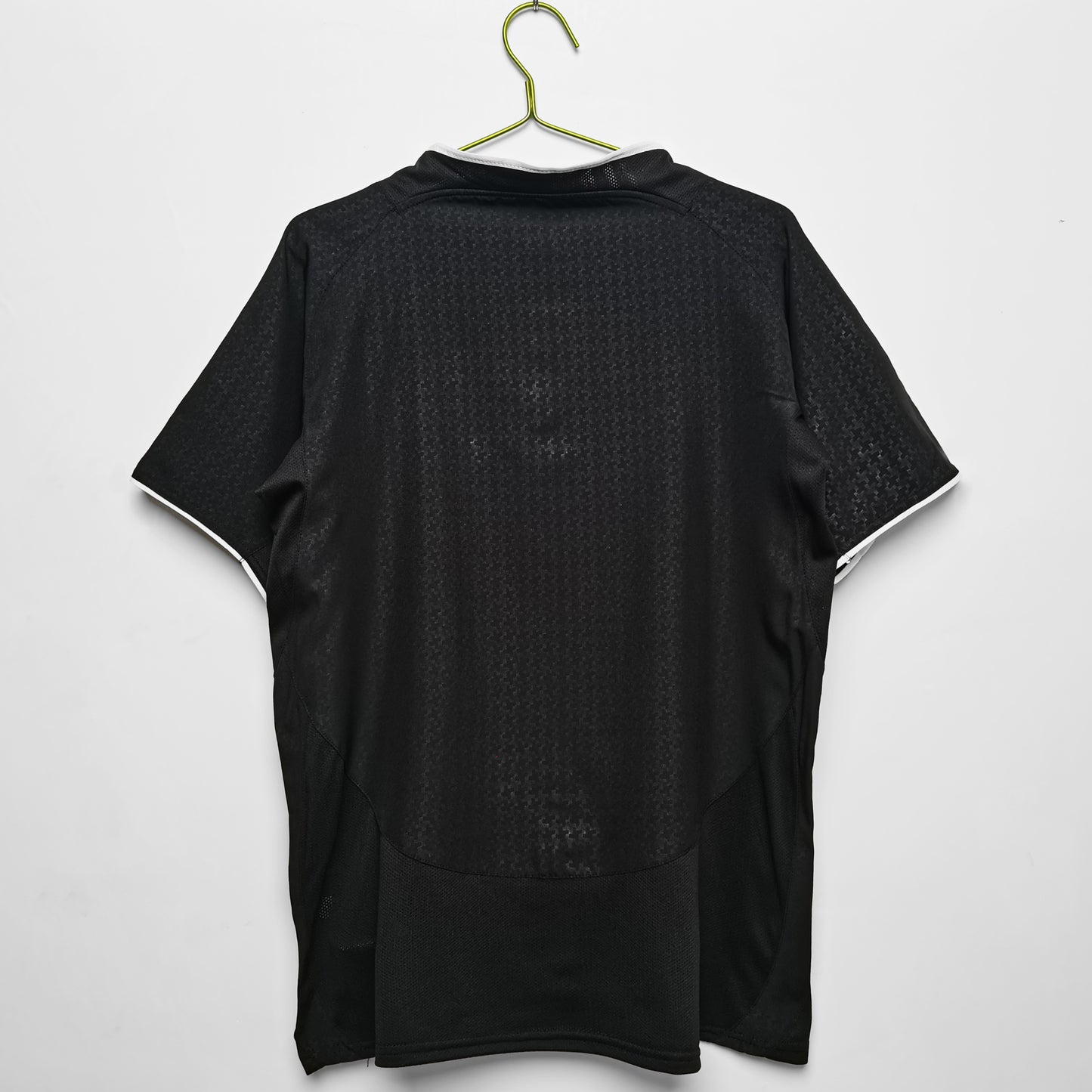 Manchester United 03-04 Away